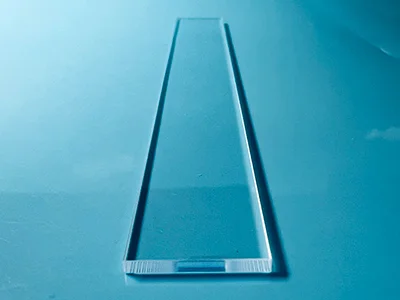 Ventanas ópticas de vidrio dopado
